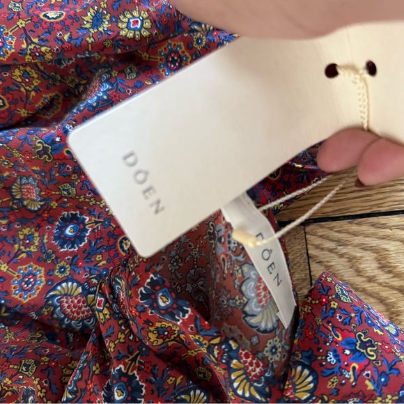 DÔEN Beatriz Floral Silk Maxi Dress in Rouge Riviera Medallion - Size XS - NWT - Picture 4 of 6